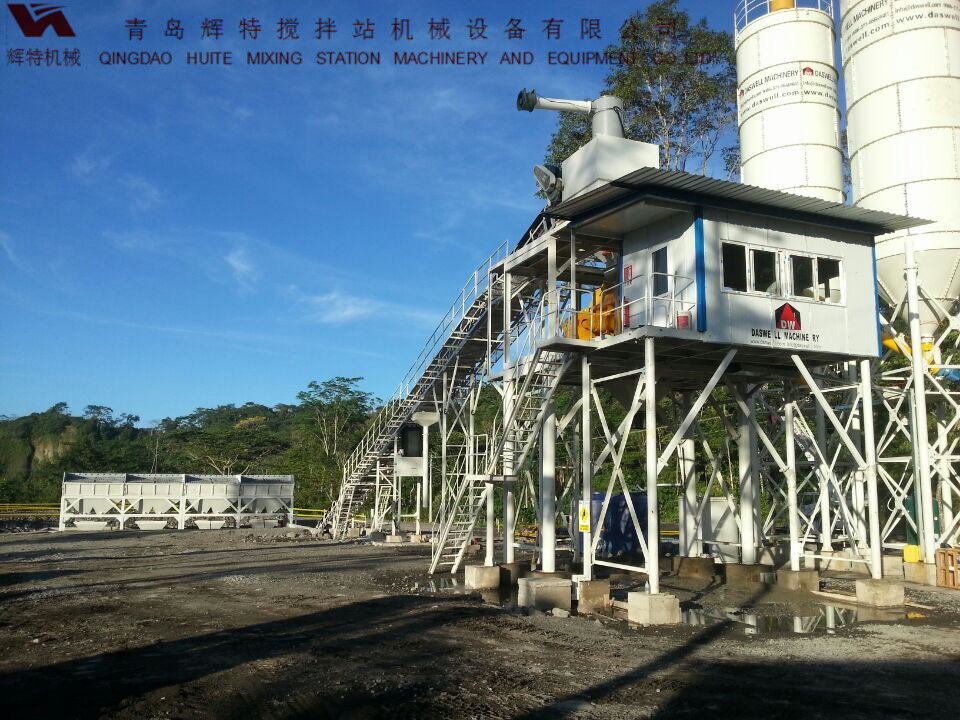 輝特混凝土攪拌站HZS90攪拌臂布置合理，攪拌性能強