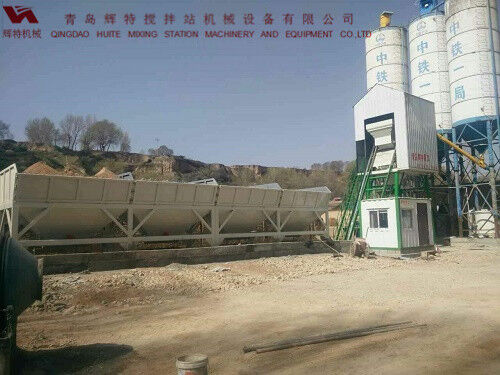 輝特?cái)嚢枵?0站采用計(jì)算機(jī)加儀表的控制系統(tǒng)，計(jì)算速度快
