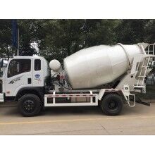 現(xiàn)貨供應5方重汽攪拌車